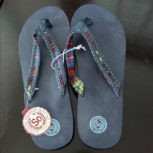 NWT SO Navy Flip Flops with Multicolor Straps